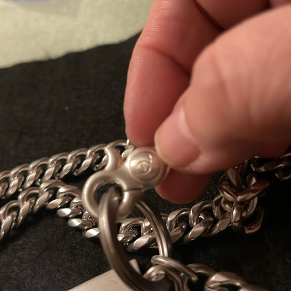 Alexander McQueen Keychain/Bag or Pants Clip - Picture 4 of 8